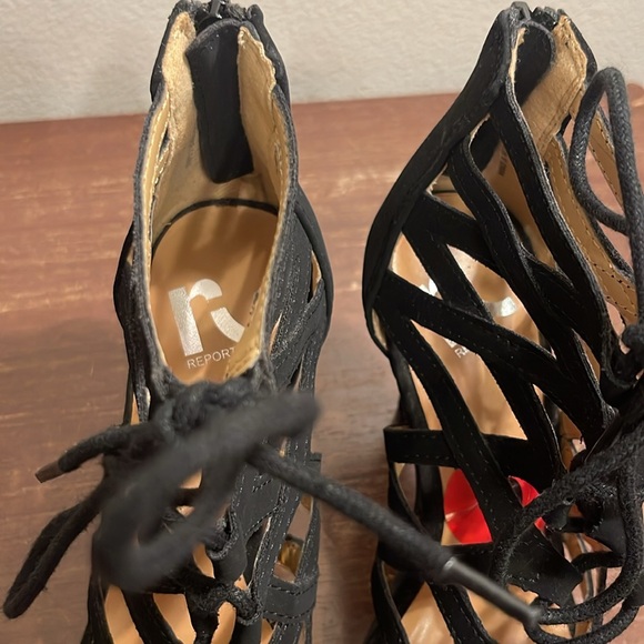 Report Women’s High Heels - Picture 8 of 11